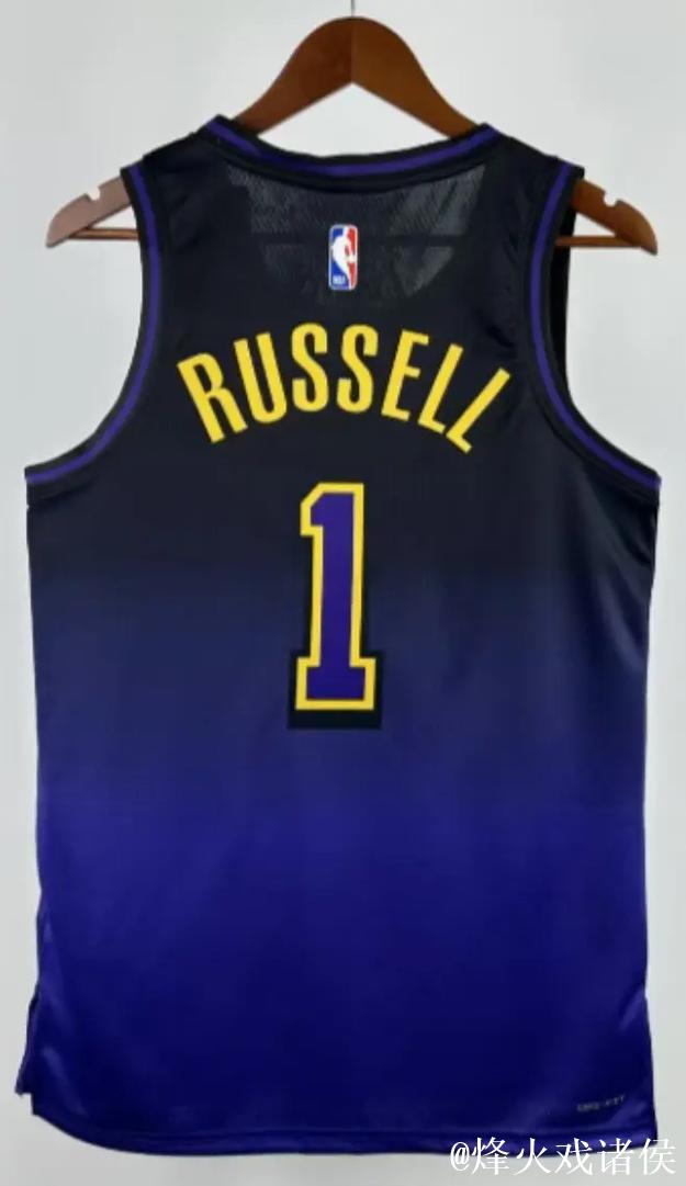 官方宣布:湖人篮网完成交易,拉塞尔换取锋线悍将 官方宣布:湖人篮网完成交易,拉塞尔换取锋线悍将